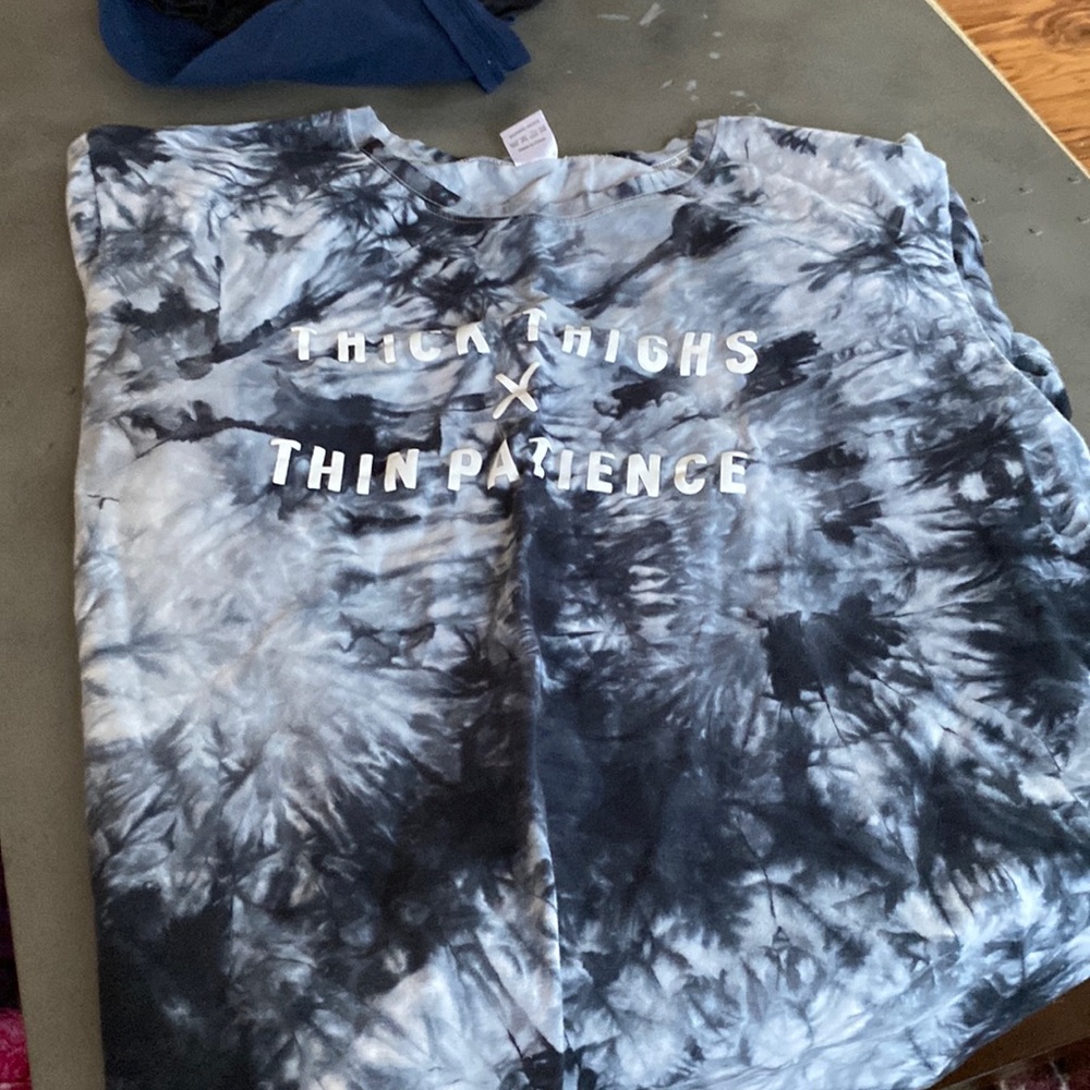 Graphic tee